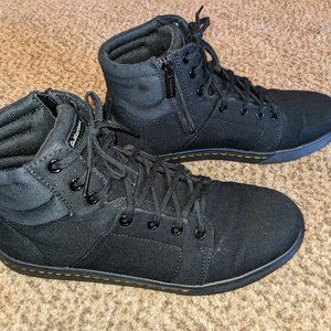 Dr.Martens Rozarya Sneaker Boots